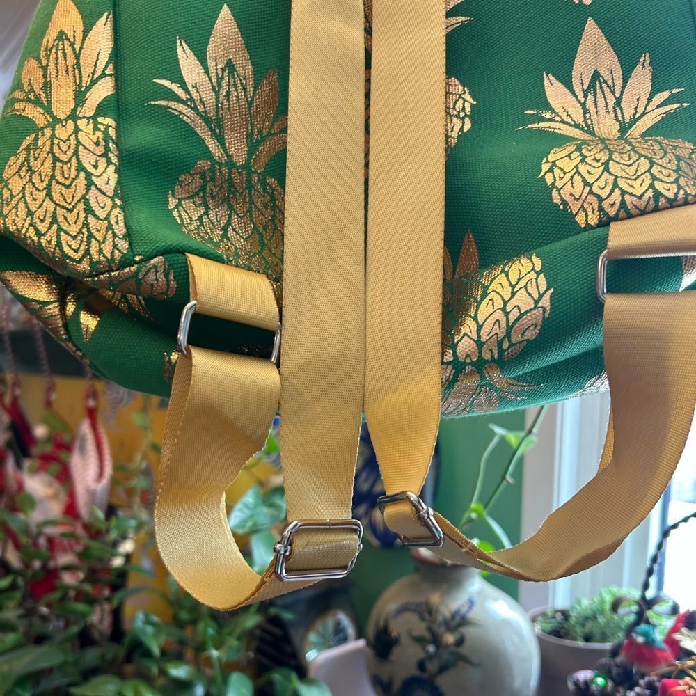 Vintage Green and Gold Backpack - Picture 16 of 16